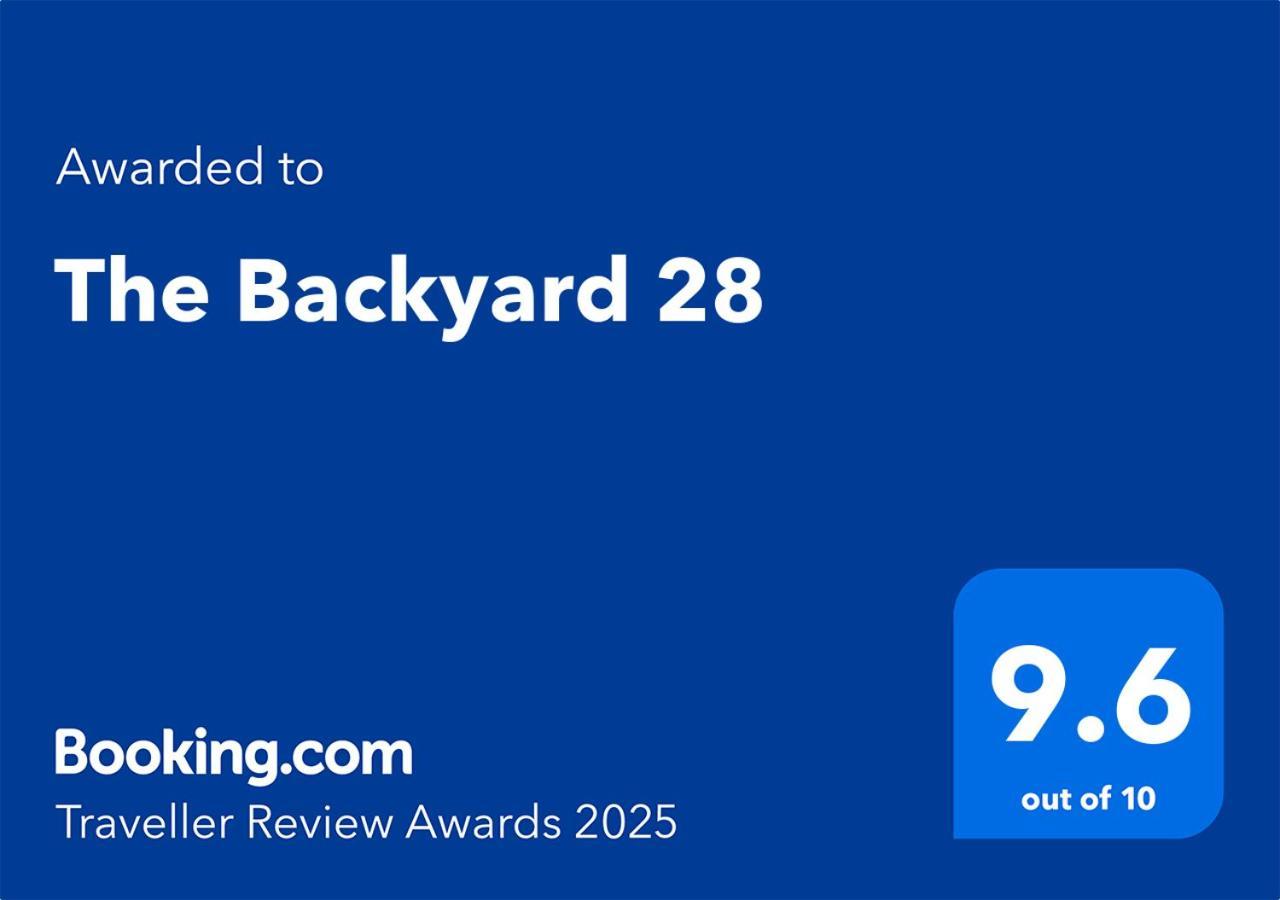 The Backyard 28 Vila Banguecoque Exterior foto